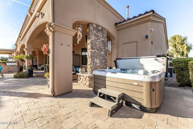 4421 E TAURUS Place, Chandler, AZ 85249