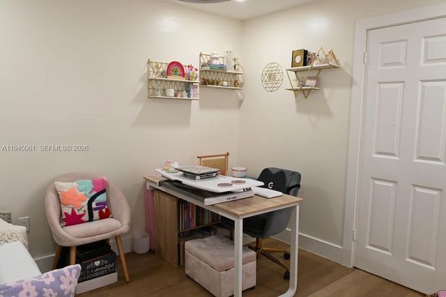 1430 Cottonwood Cir, Weston, FL 33326