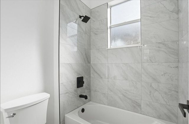 9404 LAUREL LEDGE DRIVE, Riverview, FL 33569