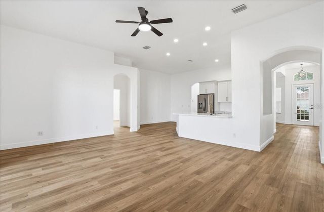 9404 LAUREL LEDGE DRIVE, Riverview, FL 33569