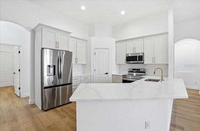 9404 LAUREL LEDGE DRIVE, Riverview, FL 33569