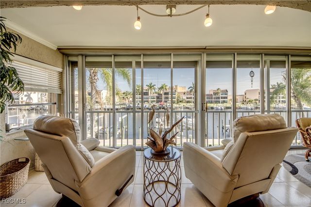 4025 SE 19th PL 209, Cape Coral, FL 33904