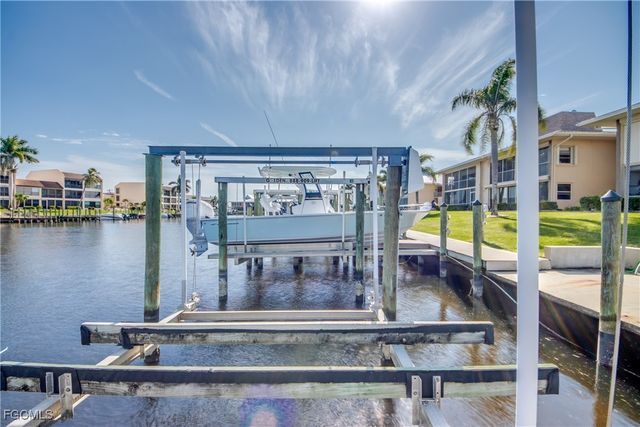 4025 SE 19th PL 209, Cape Coral, FL 33904