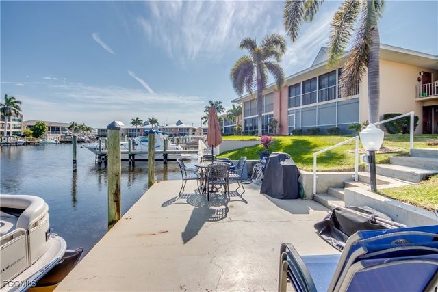 4025 SE 19th PL 209, Cape Coral, FL 33904