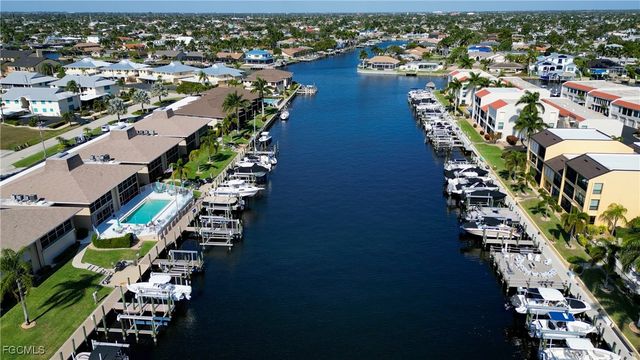 4025 SE 19th PL 209, Cape Coral, FL 33904