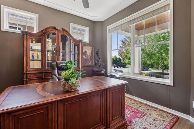 25 Riley Ridge, Chanhassen, MN 55317