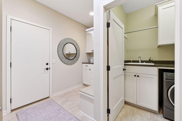 25 Riley Ridge, Chanhassen, MN 55317