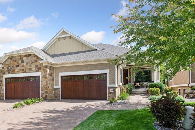 25 Riley Ridge, Chanhassen, MN 55317