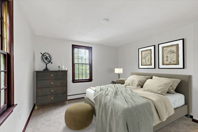 17 West Pond Road, Plymouth, MA 02360