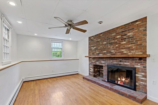 17 West Pond Road, Plymouth, MA 02360