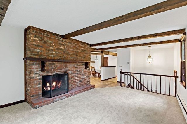 17 West Pond Road, Plymouth, MA 02360