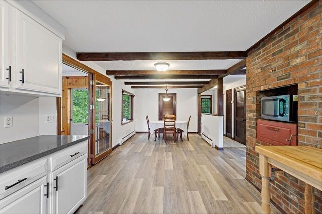 17 West Pond Road, Plymouth, MA 02360