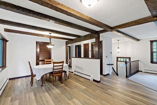 17 West Pond Road, Plymouth, MA 02360