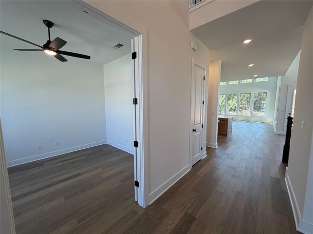 217 Smoke Signal CT, Liberty Hill, TX 78642