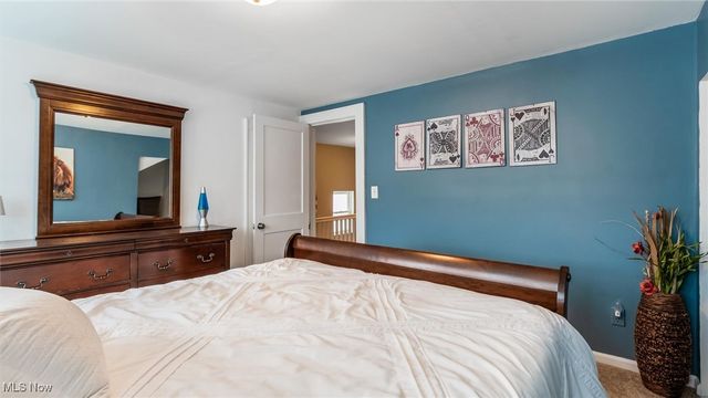 914 Taylor Avenue, Cambridge, OH 43725