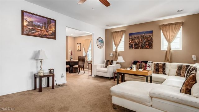 914 Taylor Avenue, Cambridge, OH 43725