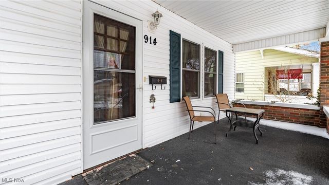 914 Taylor Avenue, Cambridge, OH 43725