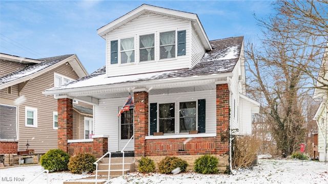 914 Taylor Avenue, Cambridge, OH 43725