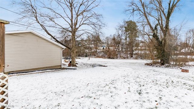 914 Taylor Avenue, Cambridge, OH 43725