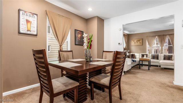 914 Taylor Avenue, Cambridge, OH 43725