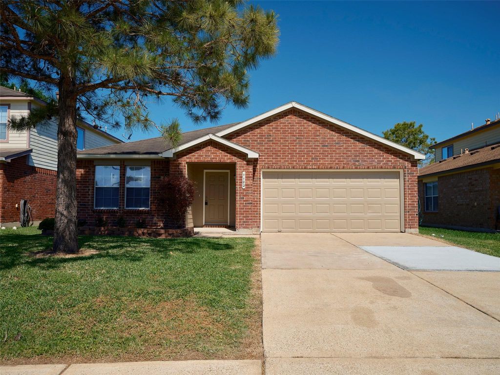 1122 Cotton Gum Lane, Rosenberg, TX 77471