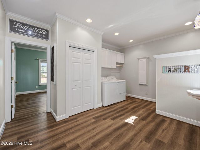 332 Batchelor Bay Road, Wallace, NC 28466