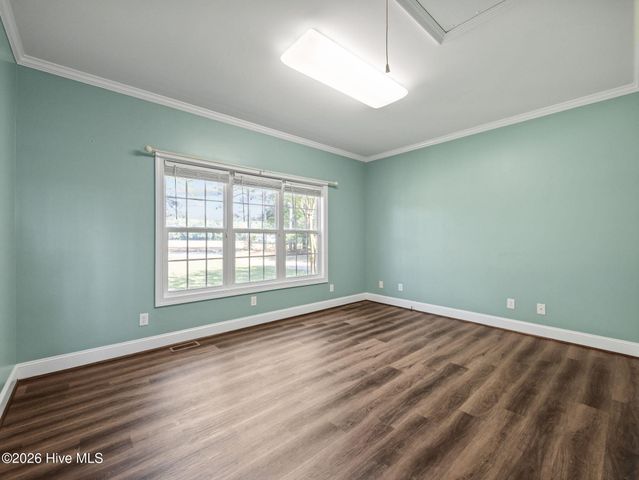 332 Batchelor Bay Road, Wallace, NC 28466
