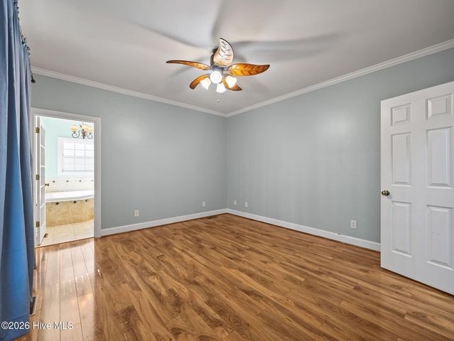 332 Batchelor Bay Road, Wallace, NC 28466