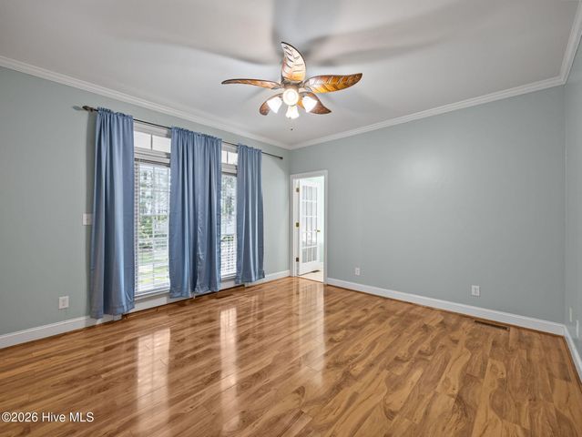 332 Batchelor Bay Road, Wallace, NC 28466