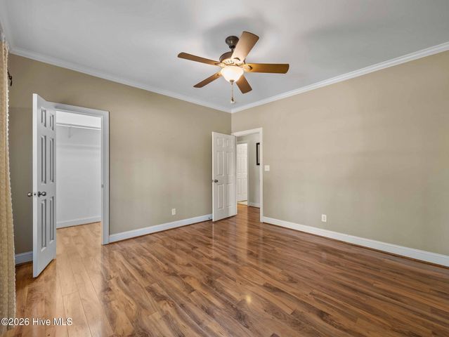 332 Batchelor Bay Road, Wallace, NC 28466