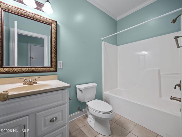 332 Batchelor Bay Road, Wallace, NC 28466