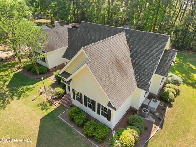 332 Batchelor Bay Road, Wallace, NC 28466