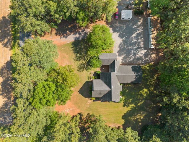 332 Batchelor Bay Road, Wallace, NC 28466