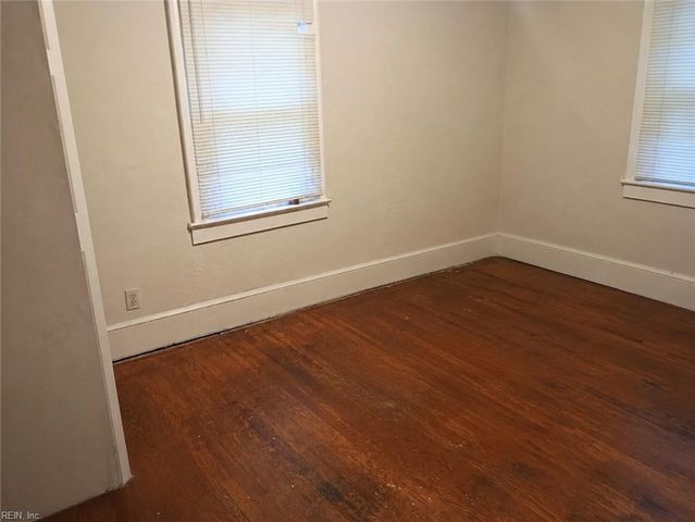 3714 Pamlico CIR, Norfolk, VA 23513