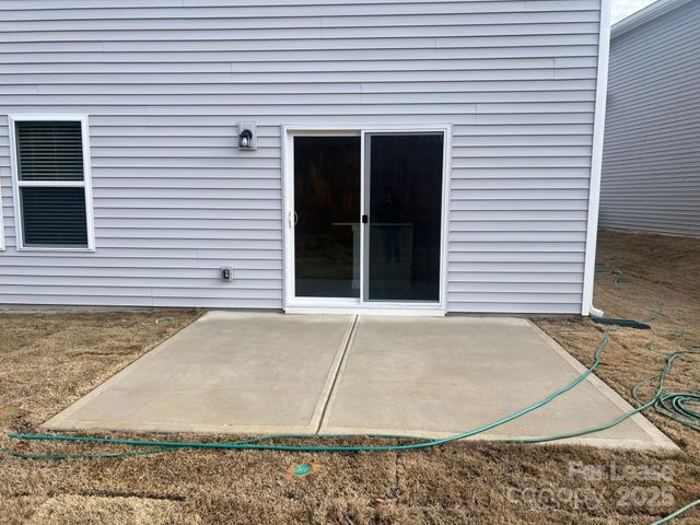 1241 30th Street Lane NE, Conover, NC 28613