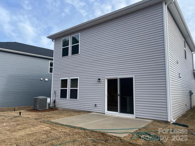 1241 30th Street Lane NE, Conover, NC 28613