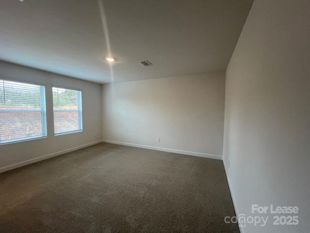 1241 30th Street Lane NE, Conover, NC 28613