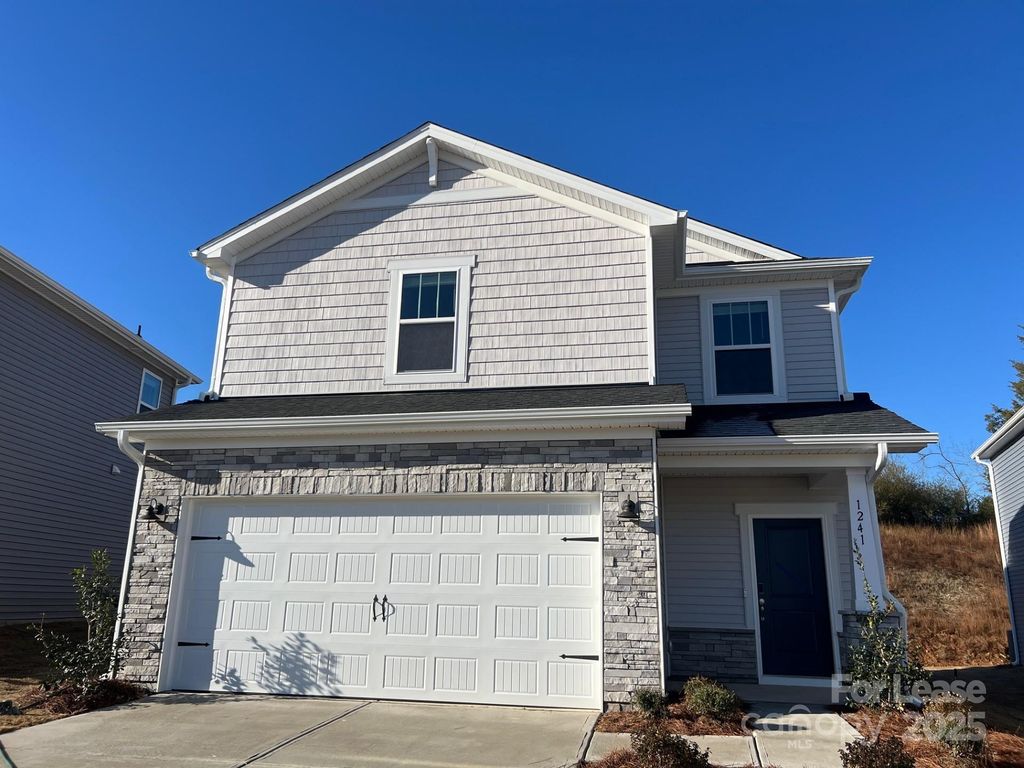 1241 30th Street Lane NE, Conover, NC 28613