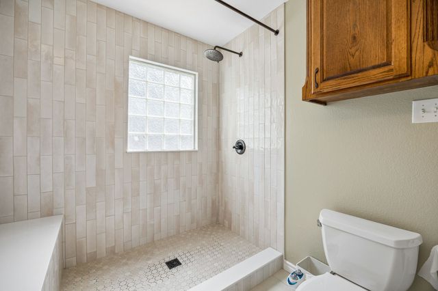 4636 Calmont Avenue, Fort Worth, TX 76107