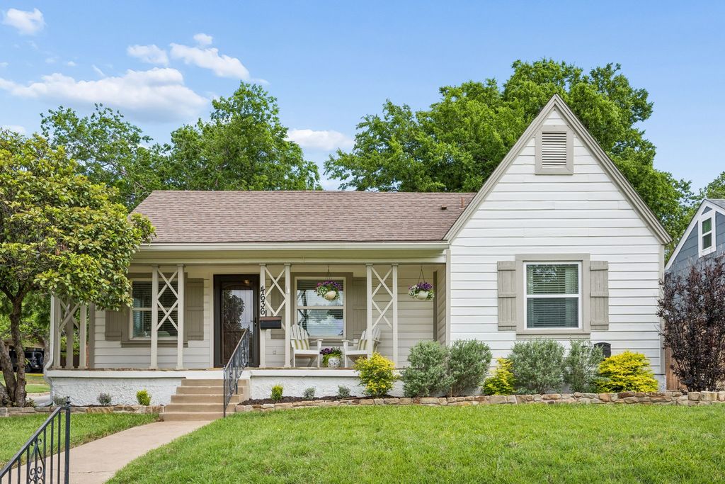 4636 Calmont Avenue, Fort Worth, TX 76107