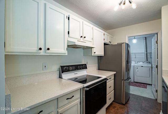 321 Piatt Pl 104, Louisville, KY 40223