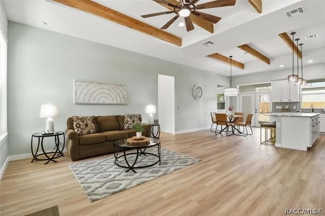 3968 N Indianhead Road, Hernando, FL 34442