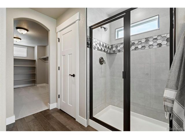 5411 Long Dr, Timnath, CO 80547