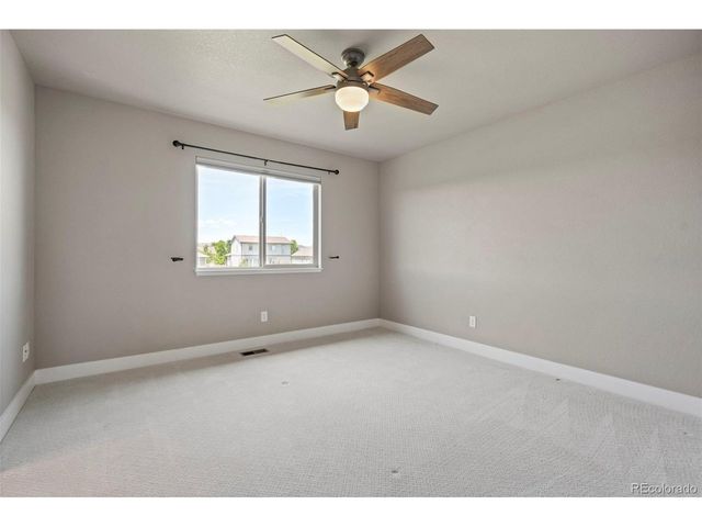 5411 Long Dr, Timnath, CO 80547