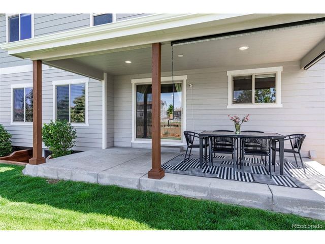 5411 Long Dr, Timnath, CO 80547