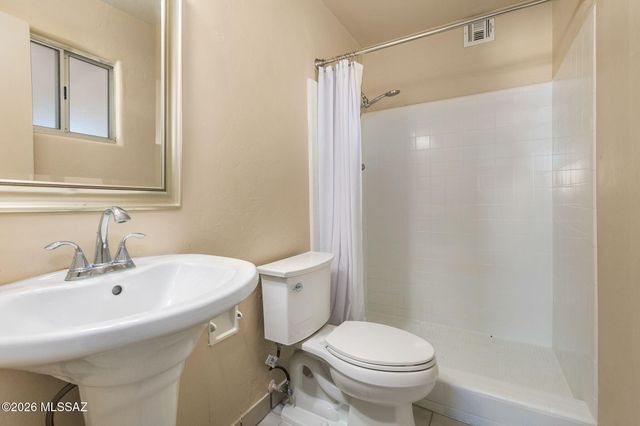 1941 S Cloverland Avenue, Tucson, AZ 85711
