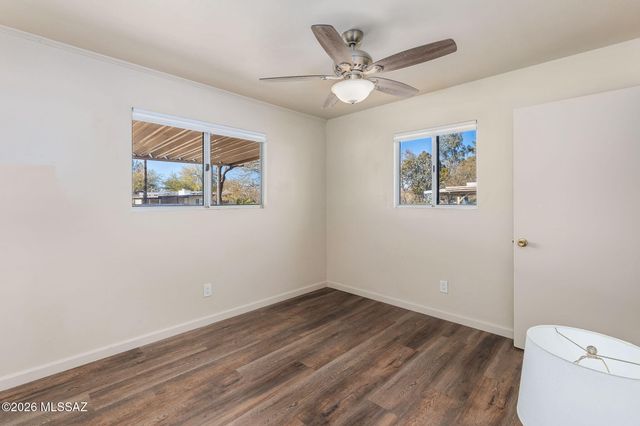 1941 S Cloverland Avenue, Tucson, AZ 85711