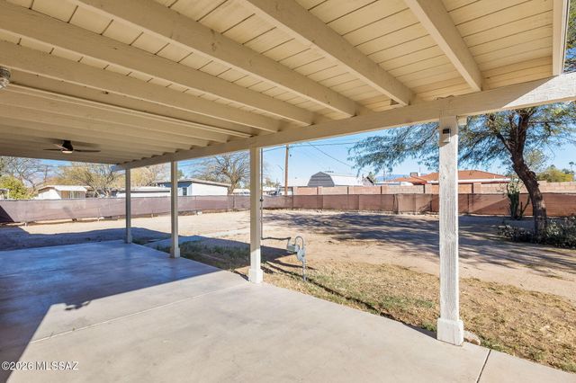 1941 S Cloverland Avenue, Tucson, AZ 85711