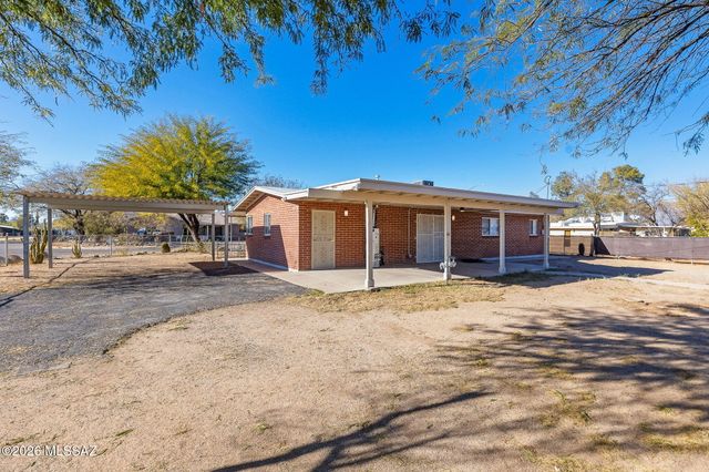1941 S Cloverland Avenue, Tucson, AZ 85711