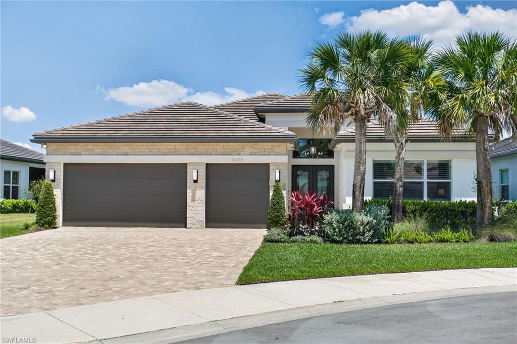 12078 Mimosa ST, NAPLES, FL 34120 — photo 3